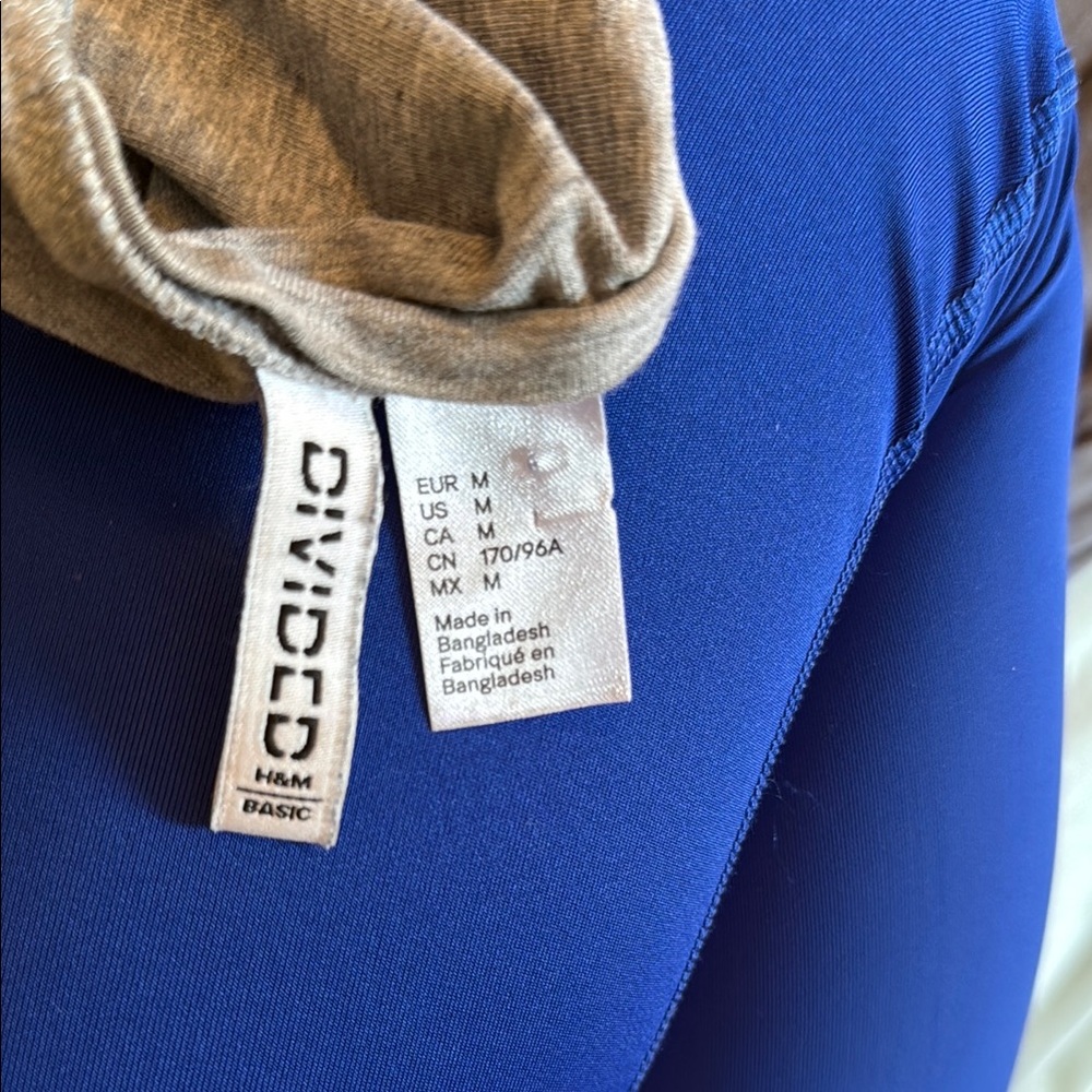H&M Basic Blue and Gray Short Sleeve Tee